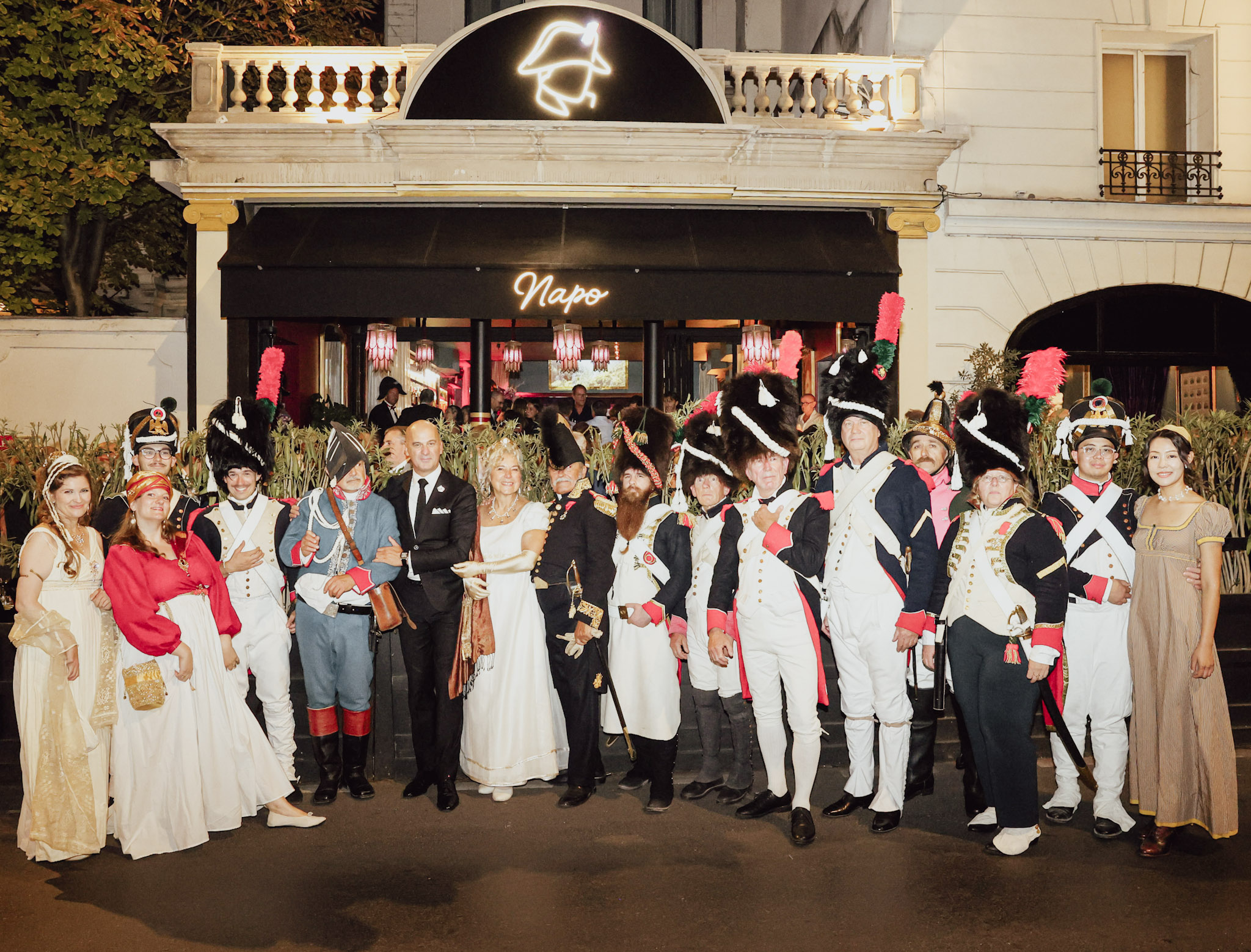 Le Sacre — inauguration privée de NAPO à Paris
